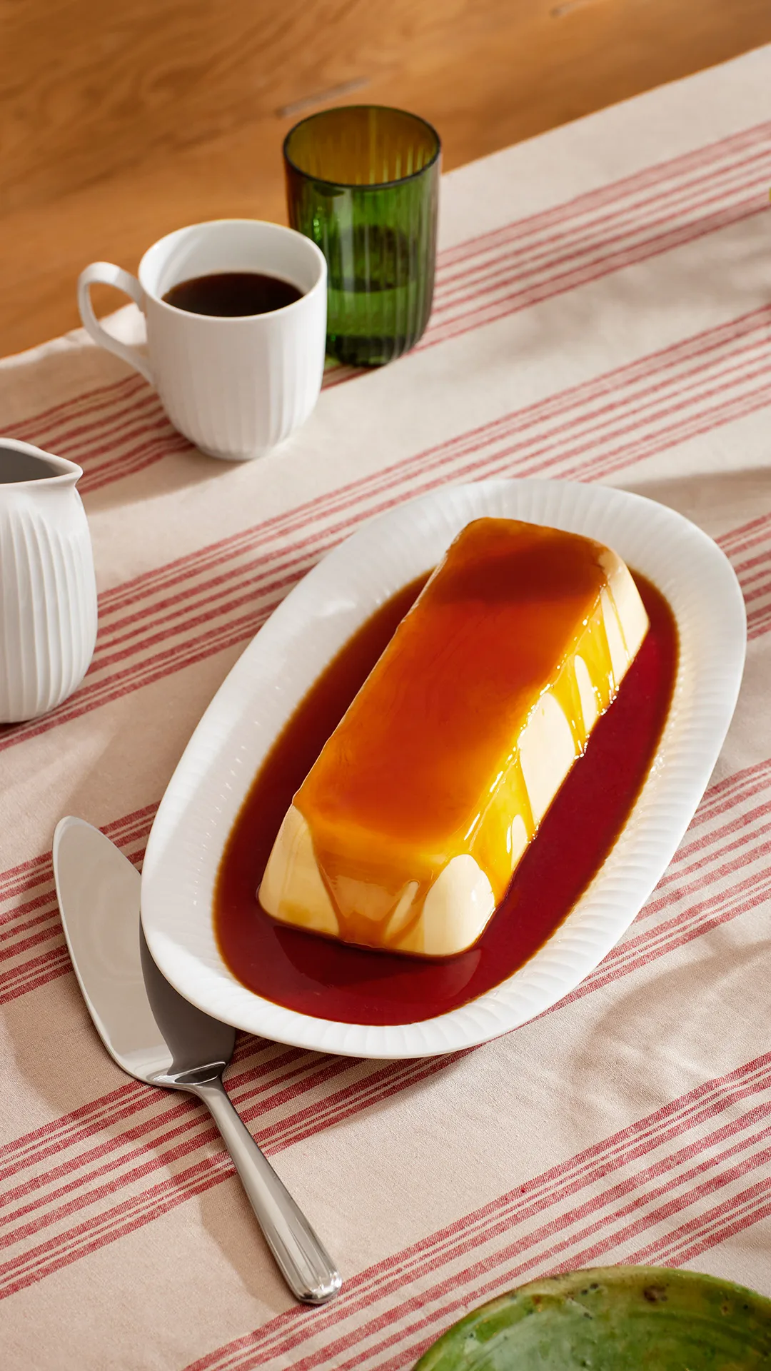 해머소이 서빙 접시 오벌 40x22.5 cm, White Kähler | 케흘러