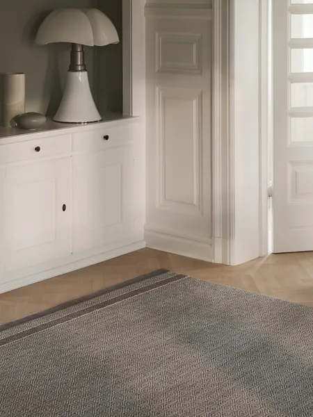 구스 아이 애니버서리 러너 러그, Soft pearl, 85x240 cm Kasthall | 카스탈