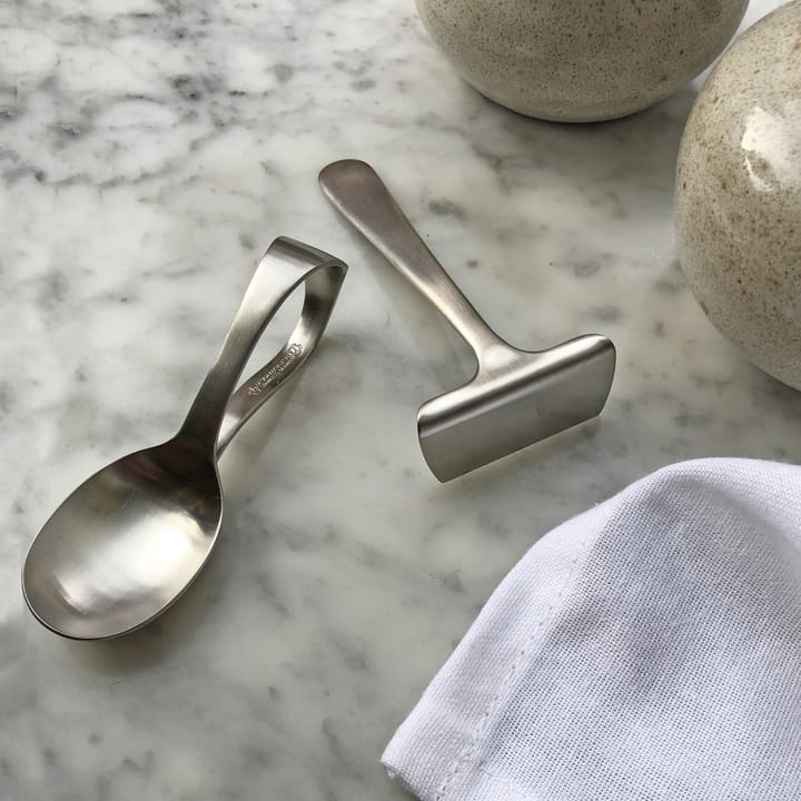 그랑프리 어린이용 커트러리 및 턱받이 3pcs, Matte steel Kay Bojesen | 카이보예센