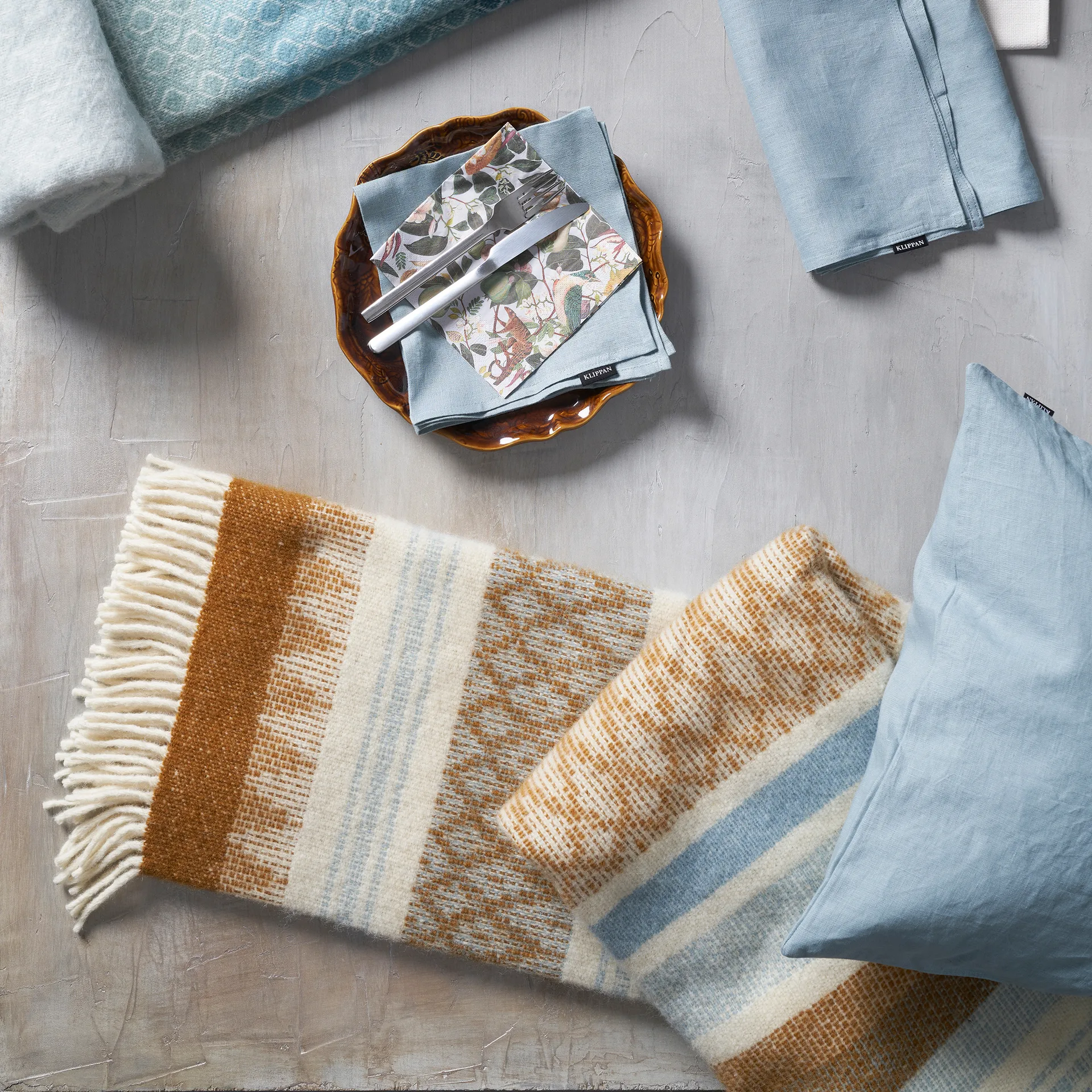 프레야 울 스로우, Amber Klippan Yllefabrik | 클리판