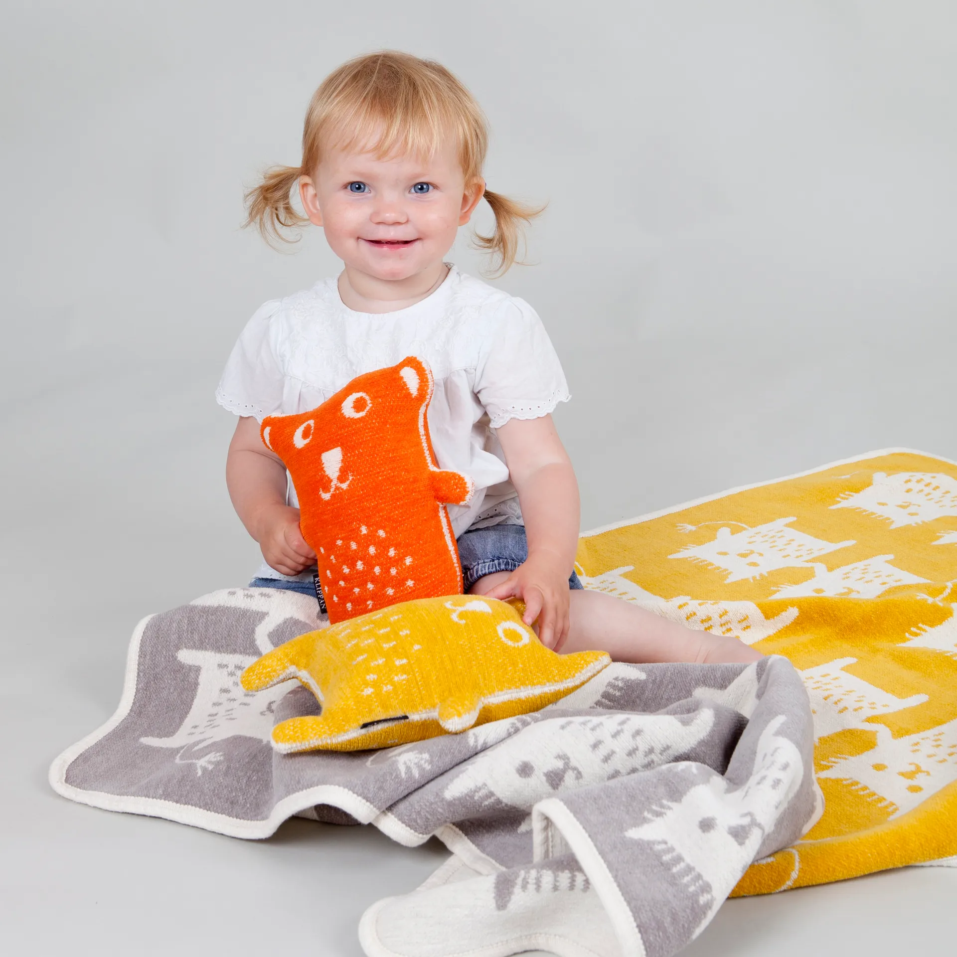 리틀미 셔닐 스로우, grey Klippan Yllefabrik | 클리판