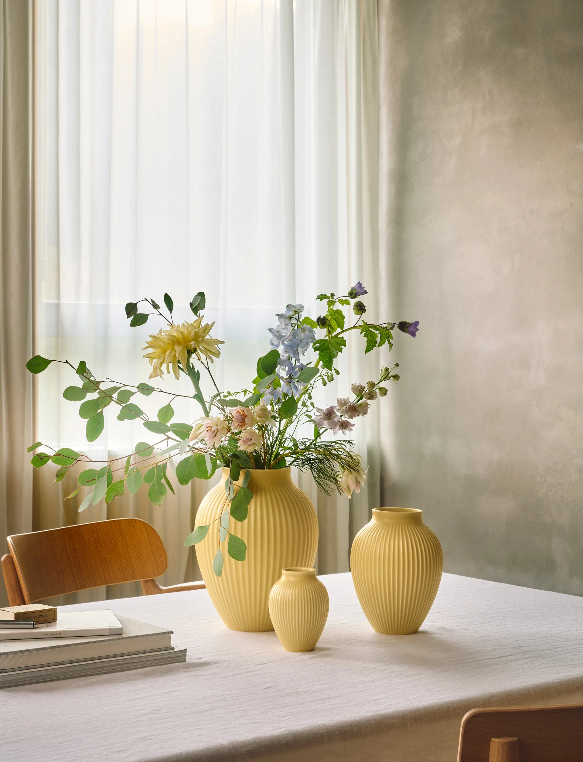 크납스트럽 화병 리브드 12.5 cm, Yellow Knabstrup Keramik | 크납스트럽 세라믹