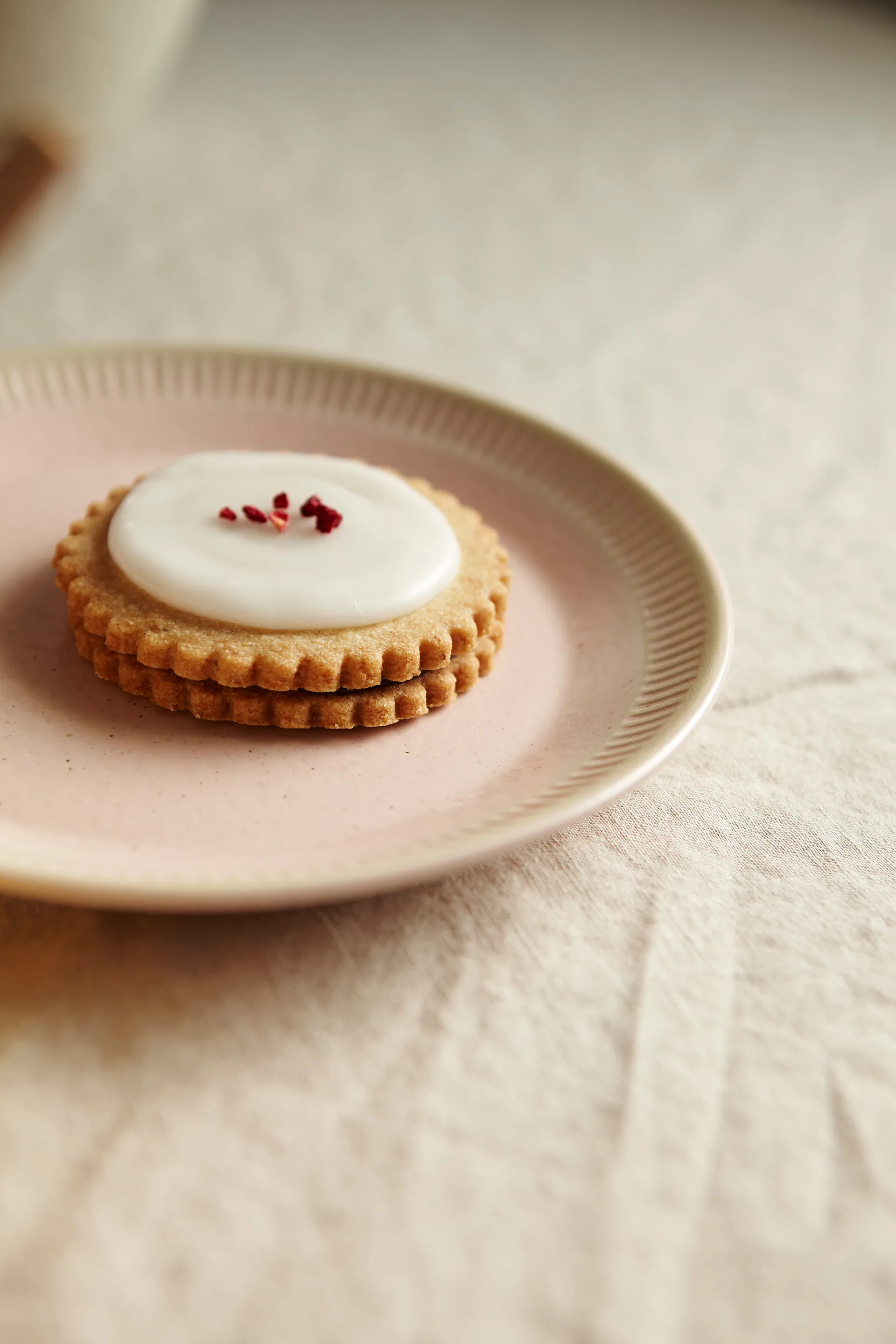 컬러잇 접시 Ø19 cm, Pink Knabstrup Keramik | 크납스트럽 세라믹