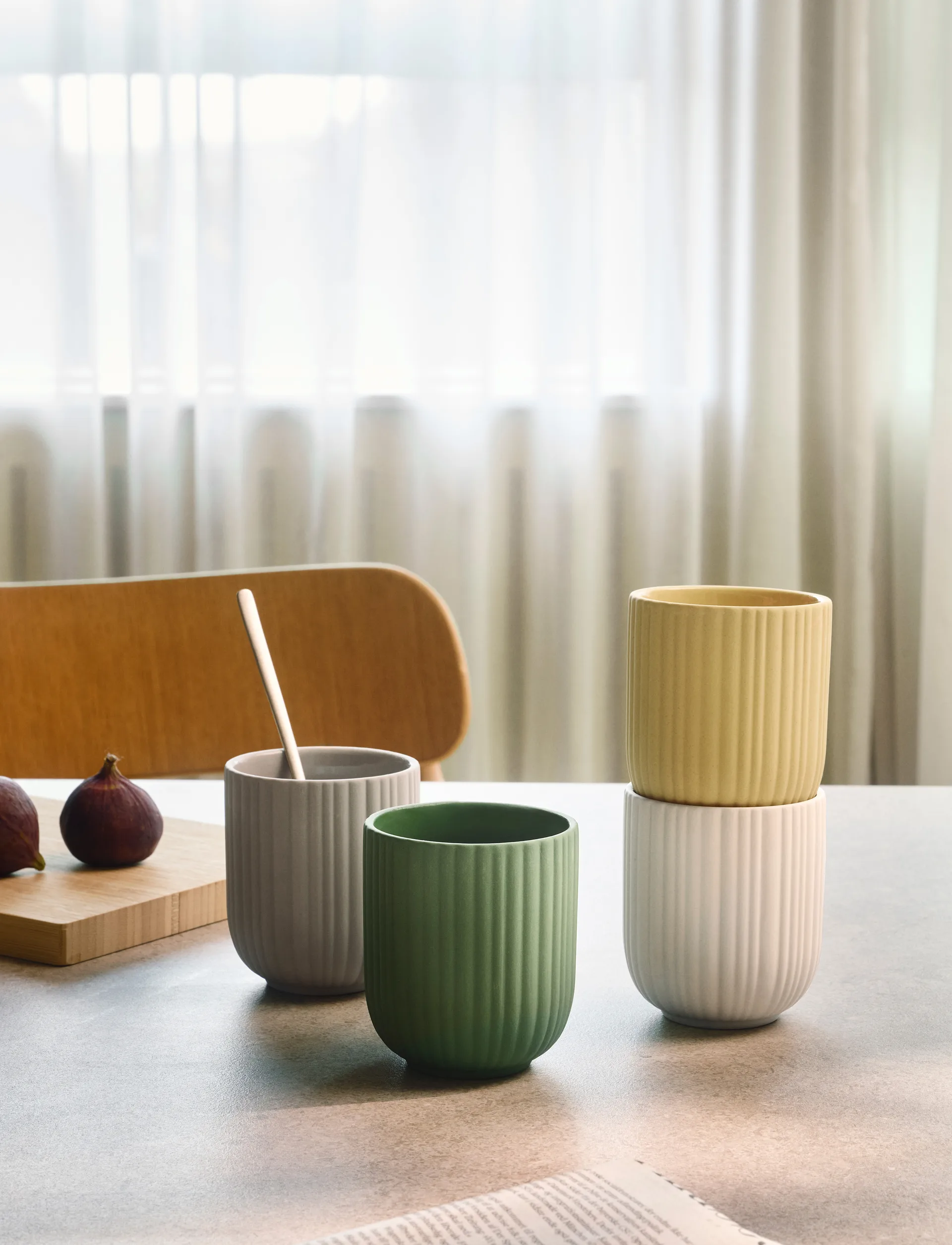 베르다 머그 25 cl, Soft light grey Knabstrup Keramik | 크납스트럽 세라믹