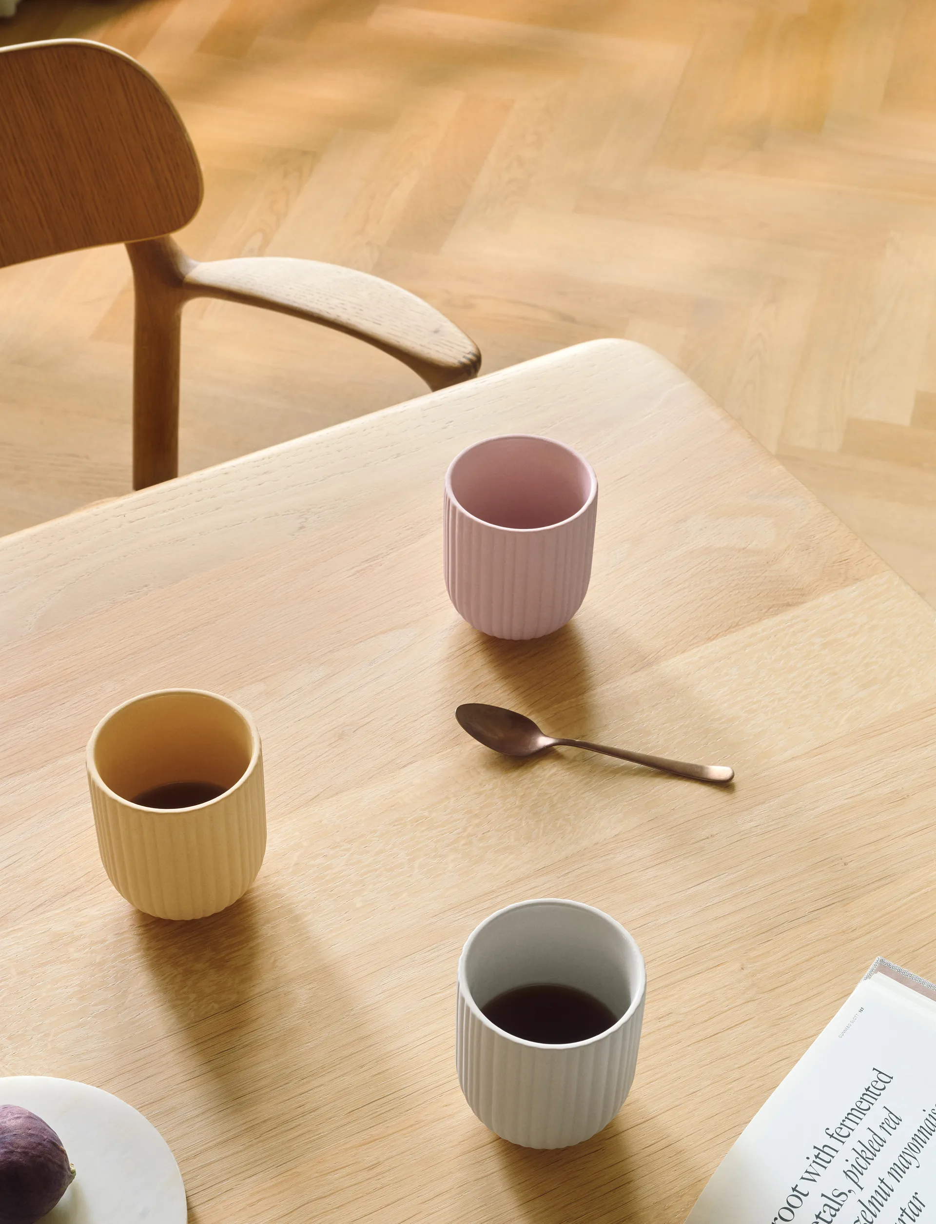 베르다 머그 25 cl, Soft orange Knabstrup Keramik | 크납스트럽 세라믹