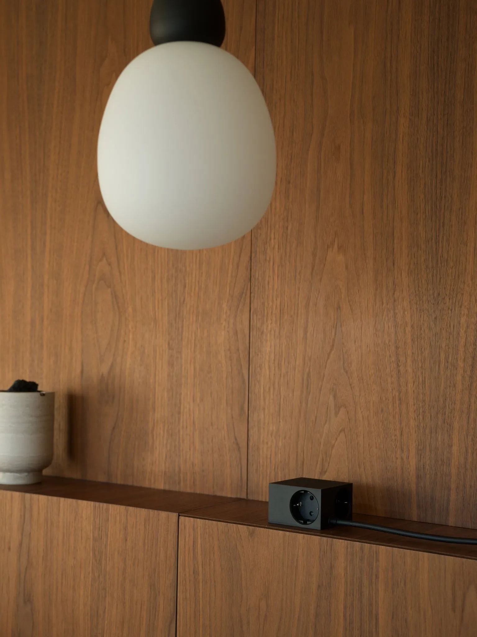 큐보이드 아울렛 2 m, Black Kord | 코드