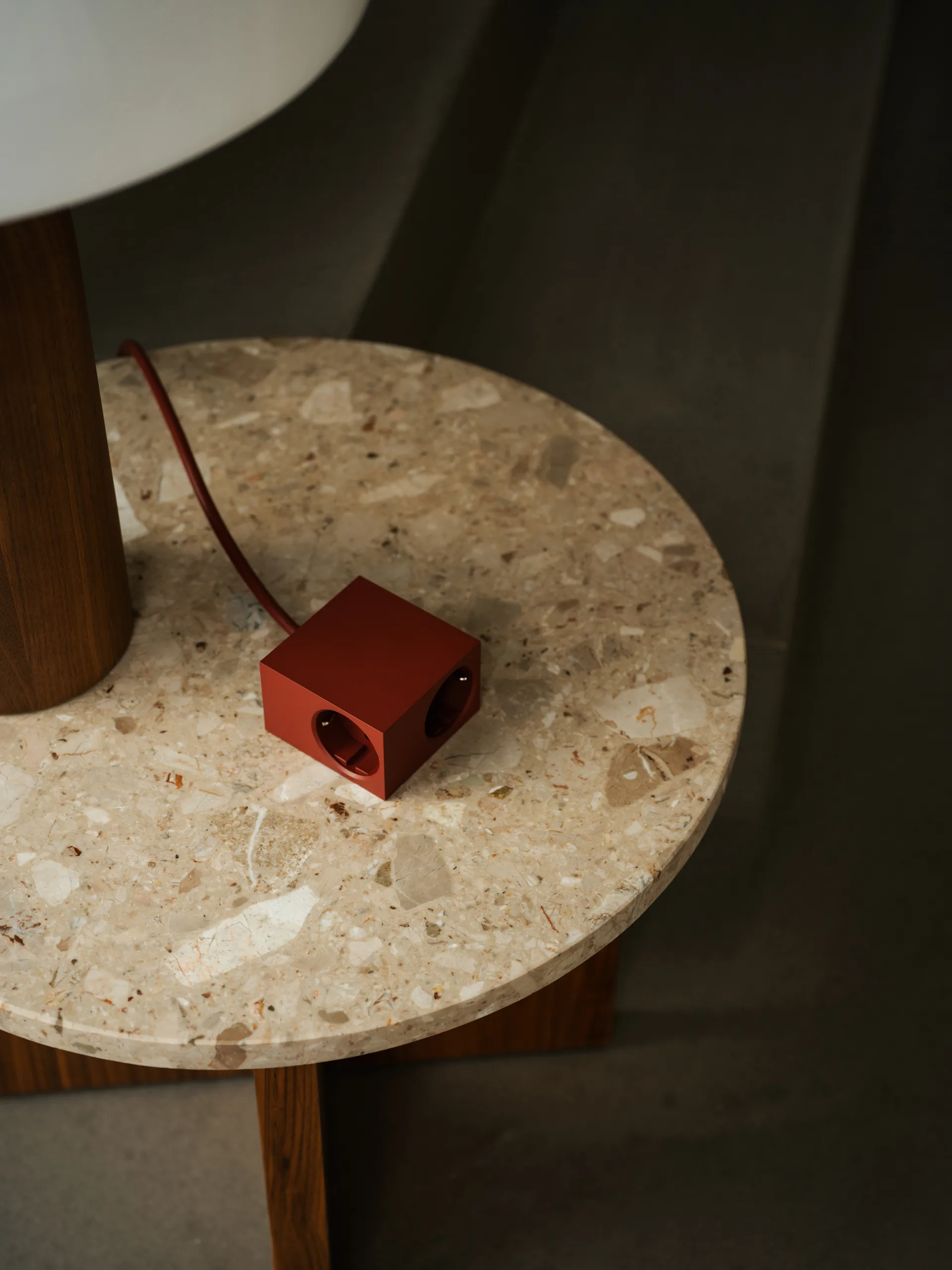 큐보이드+ 아울렛 USB-C 30W 2 m, Fired Brick Kord | 코드