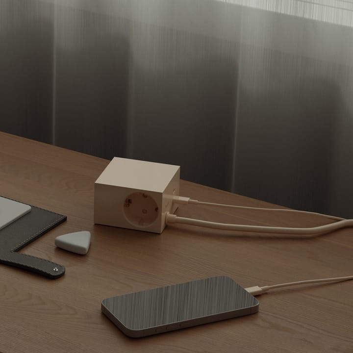 큐보이드+ 아울렛 USB-C 30W 2 m, Pearled Ivory Kord | 코드