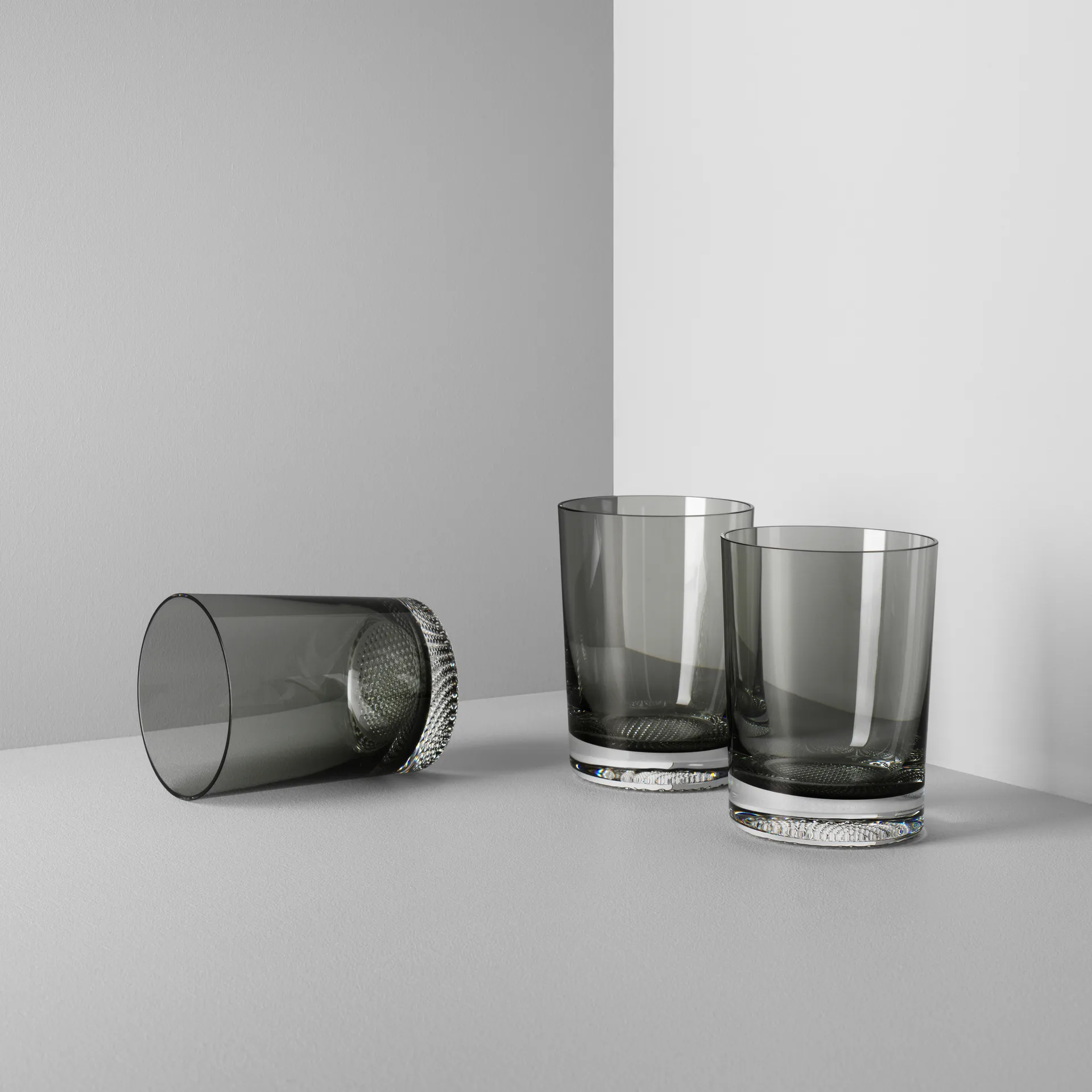 라임라이트 글래스 22 cl 2개 세트, Grey Kosta Boda | 코스타보다