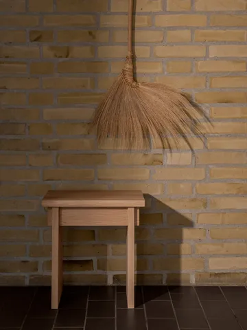 아티산 스툴 30x40 cm - Warm lacquered oak - Kristina Dam Studio | 크리스티나 댐 스튜디오