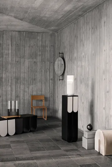 곡선형 페데스탈 - Black - Kristina Dam Studio | 크리스티나 댐 스튜디오