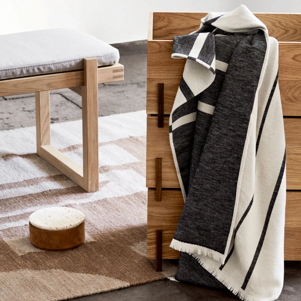 스택 스토리지 박스, Oak, 3 pieces, dark oiled walnut legs Kristina Dam Studio | 크리스티나 댐 스튜디오