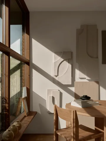 세리프 릴리프 벽 장식 S - Off white - Kristina Dam Studio | 크리스티나 댐 스튜디오