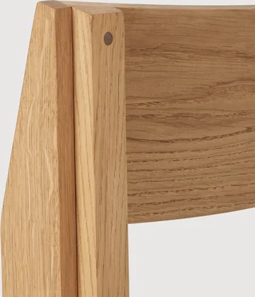 아웃라인 체어 - Warm lacquered oak-walnut - Kristina Dam Studio | 크리스티나 댐 스튜디오