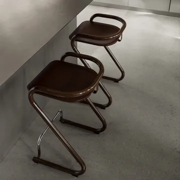 S70-3 바 스툴 - Elmo Nordic leather Cognac–chrome frame - Lammhults |람훌츠