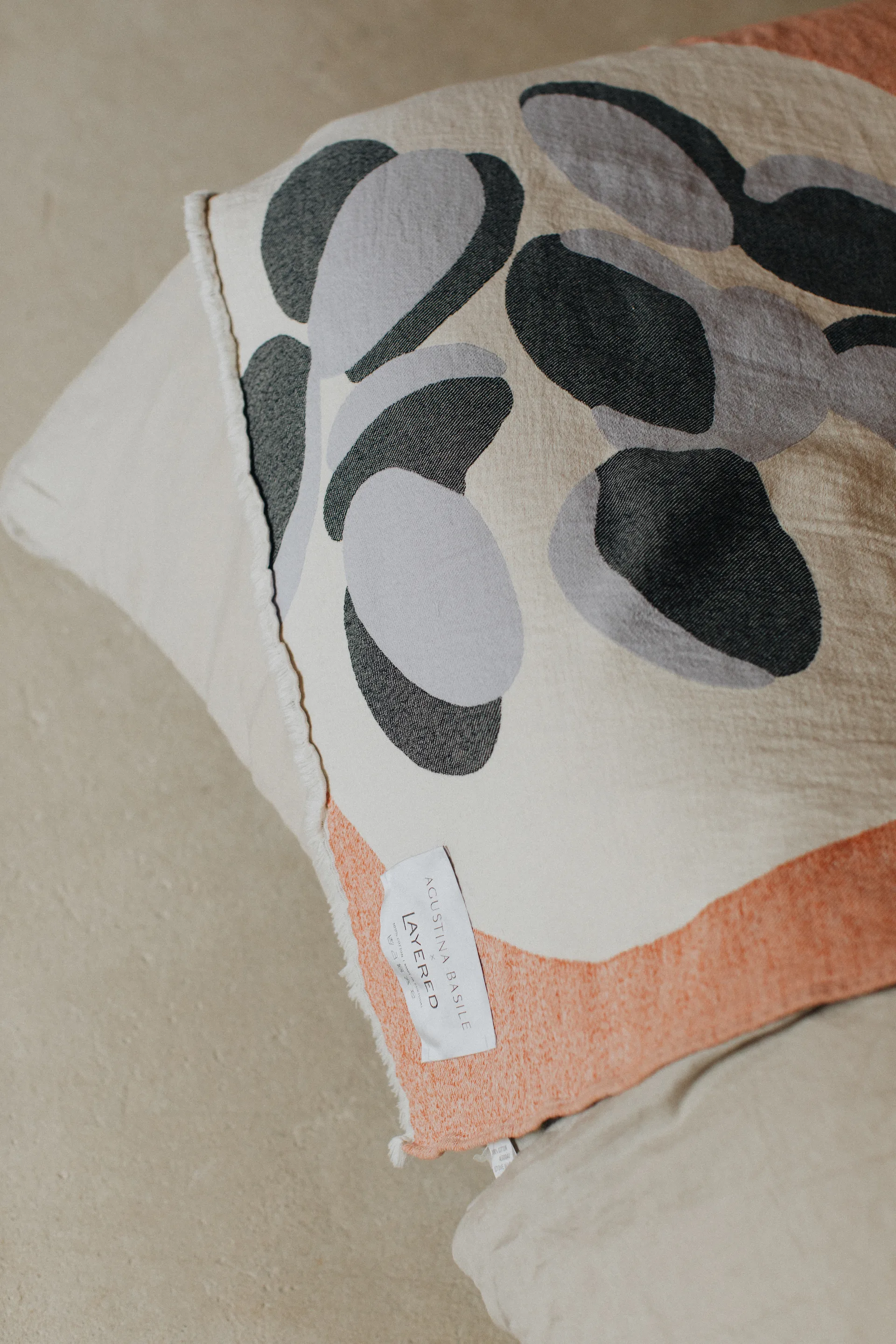 Boqueron 코튼 스로우 130x220 cm, Red Layered | 레이어드