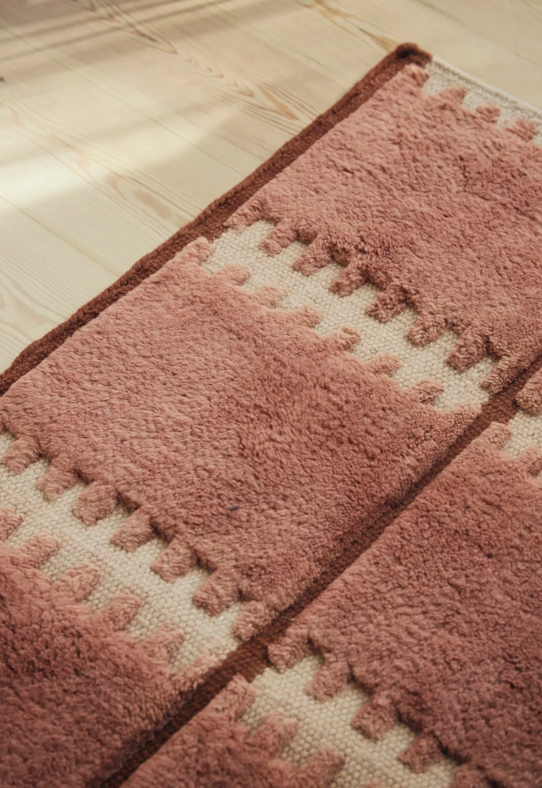 릴리 울 러그, Rust, 180x270 cm Layered | 레이어드