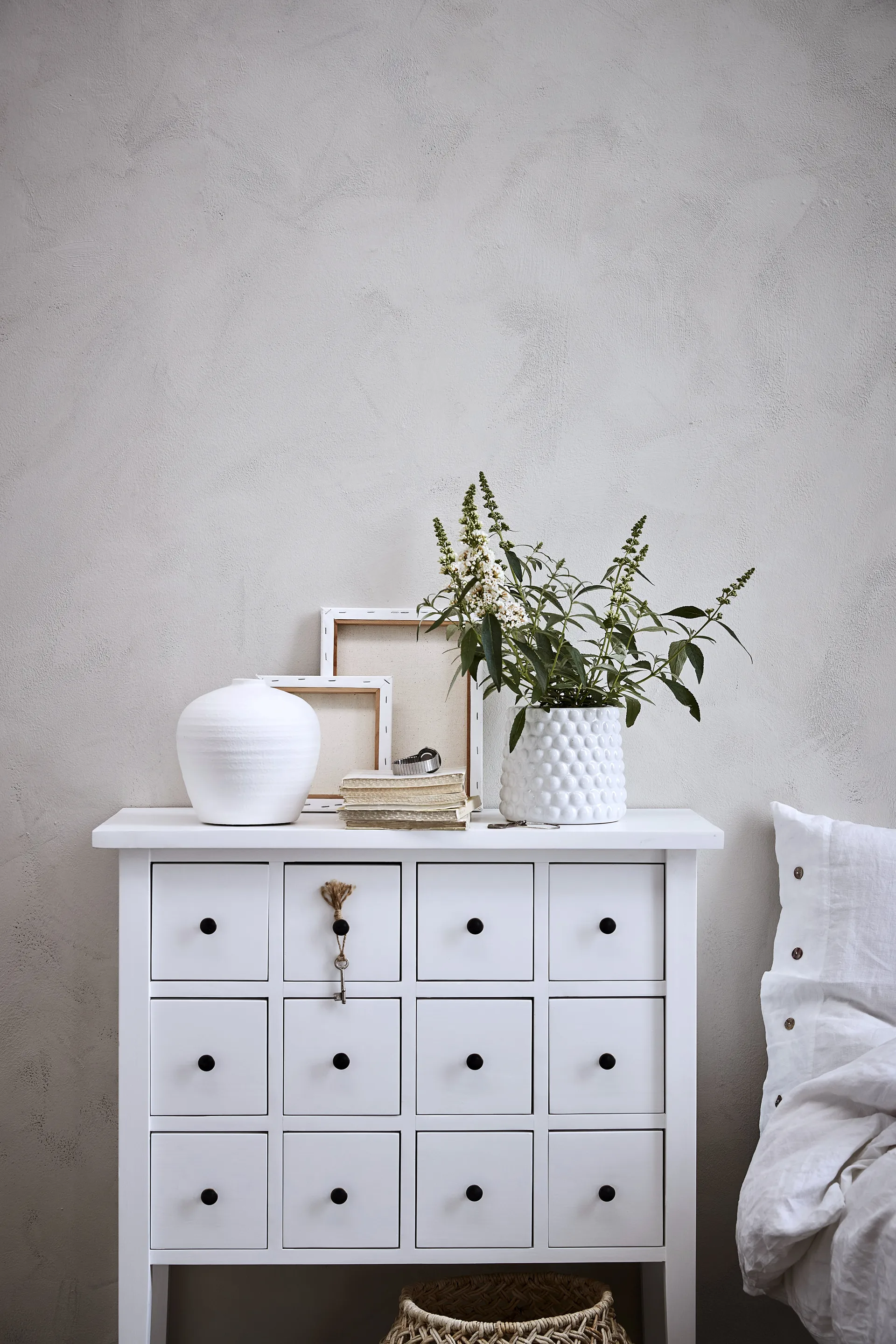 닷지 화분 Ø18 cm, White Lene Bjerre | 르네 비에르