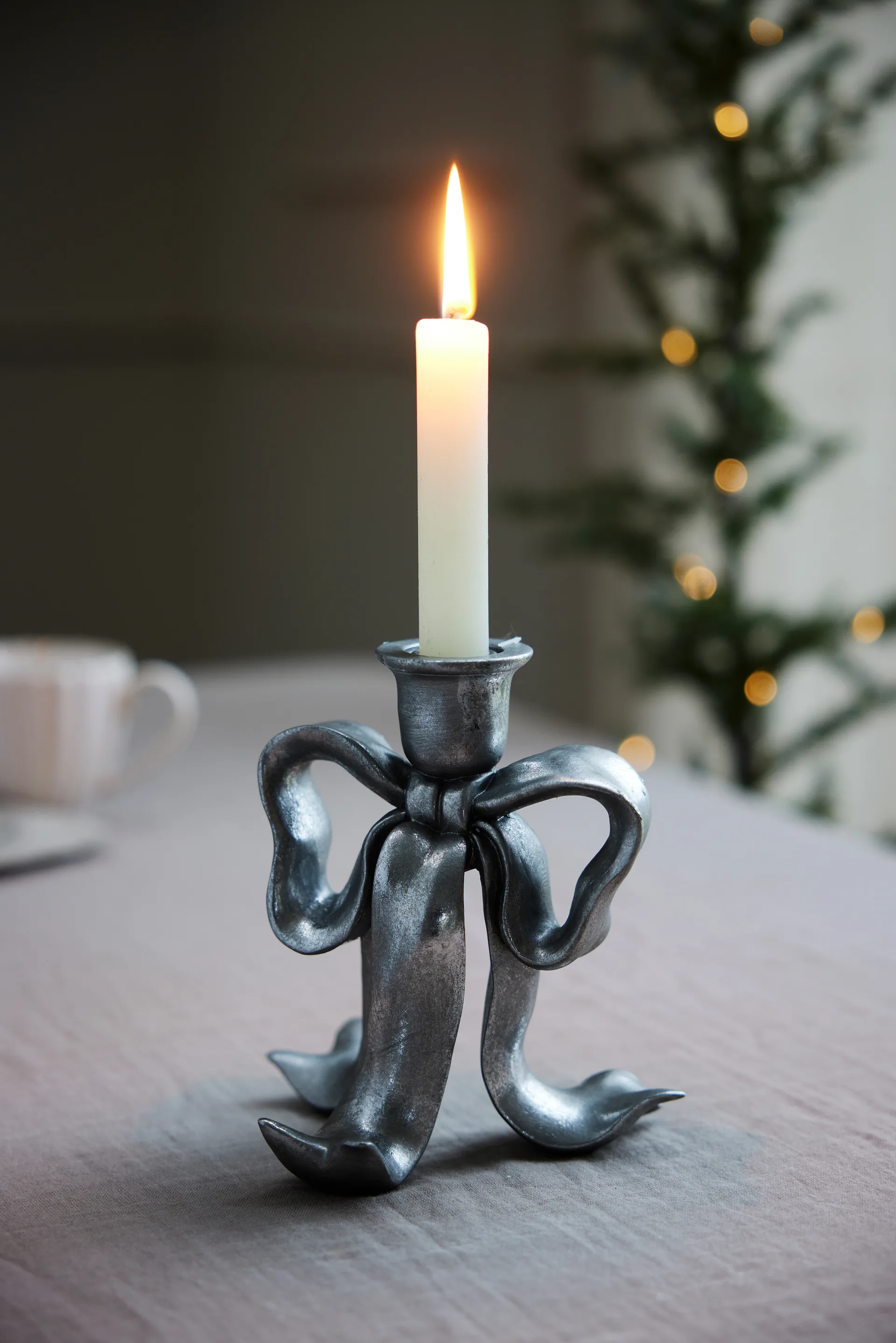 세라피나 리본 캔들 홀더 19.7 cm, Antique silver Lene Bjerre | 르네 비에르