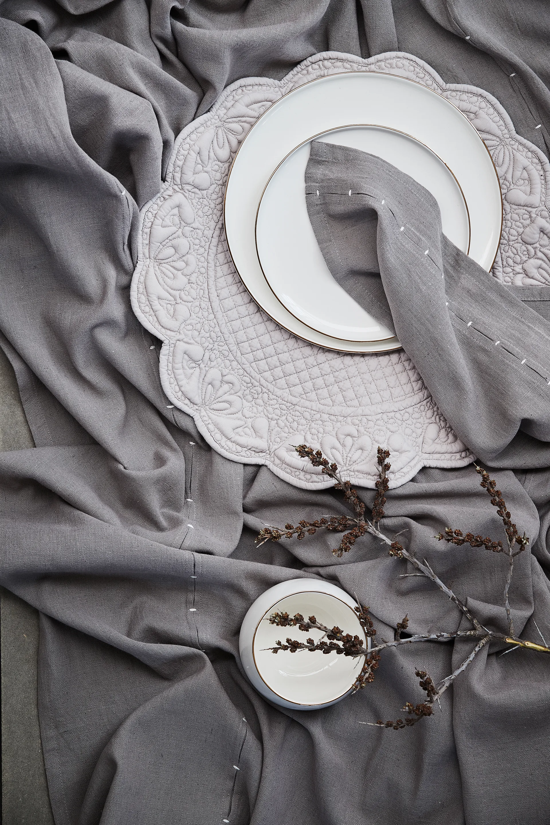 클라라 접시 Ø20 cm, White-light gold Lene Bjerre | 르네 비에르