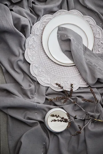 클라라 접시 Ø26 cm - White-light gold - Lene Bjerre | 르네 비에르