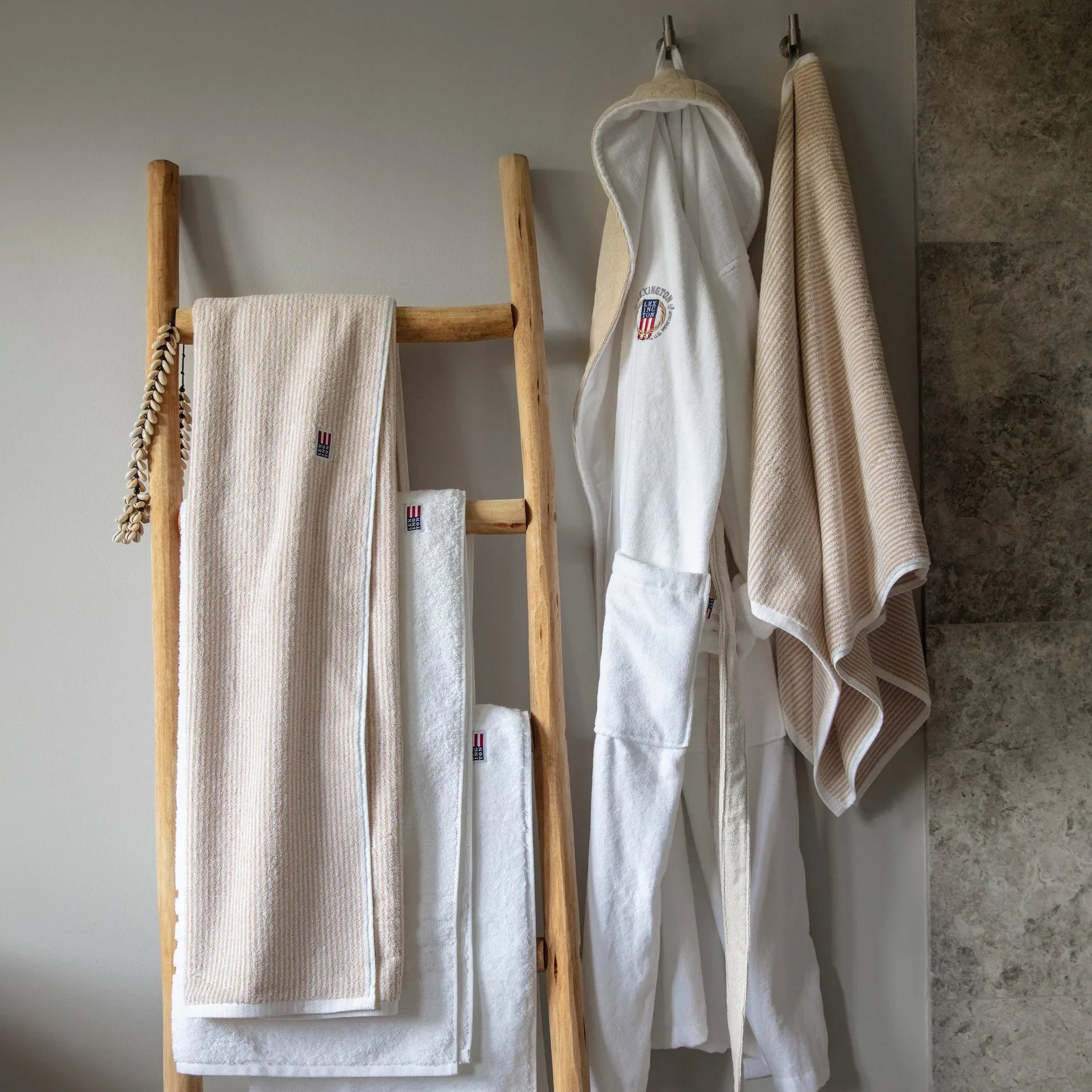 아이콘스 오리지날 스트라이프 목욕 타올 100x150 cm, white-tan Lexington | 렉싱턴