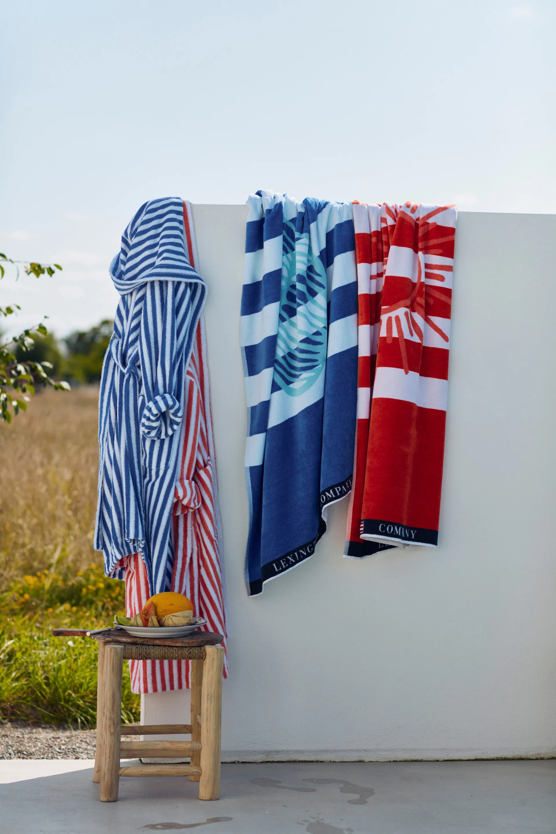 그래픽 코튼 벨루어 바스 타올 100x180 cm, Blue-white Lexington | 렉싱턴