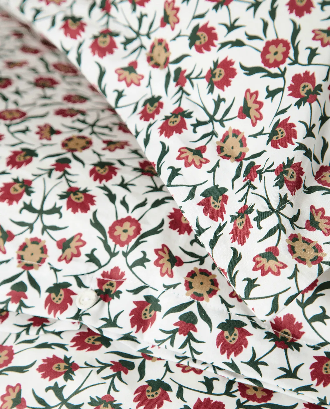 플라워 프린트 코튼 새틴 침구 세트, White-red-green-beige, 2 pcs 50x60 cm/1 pcs 220x220 cm Lexington | 렉싱턴