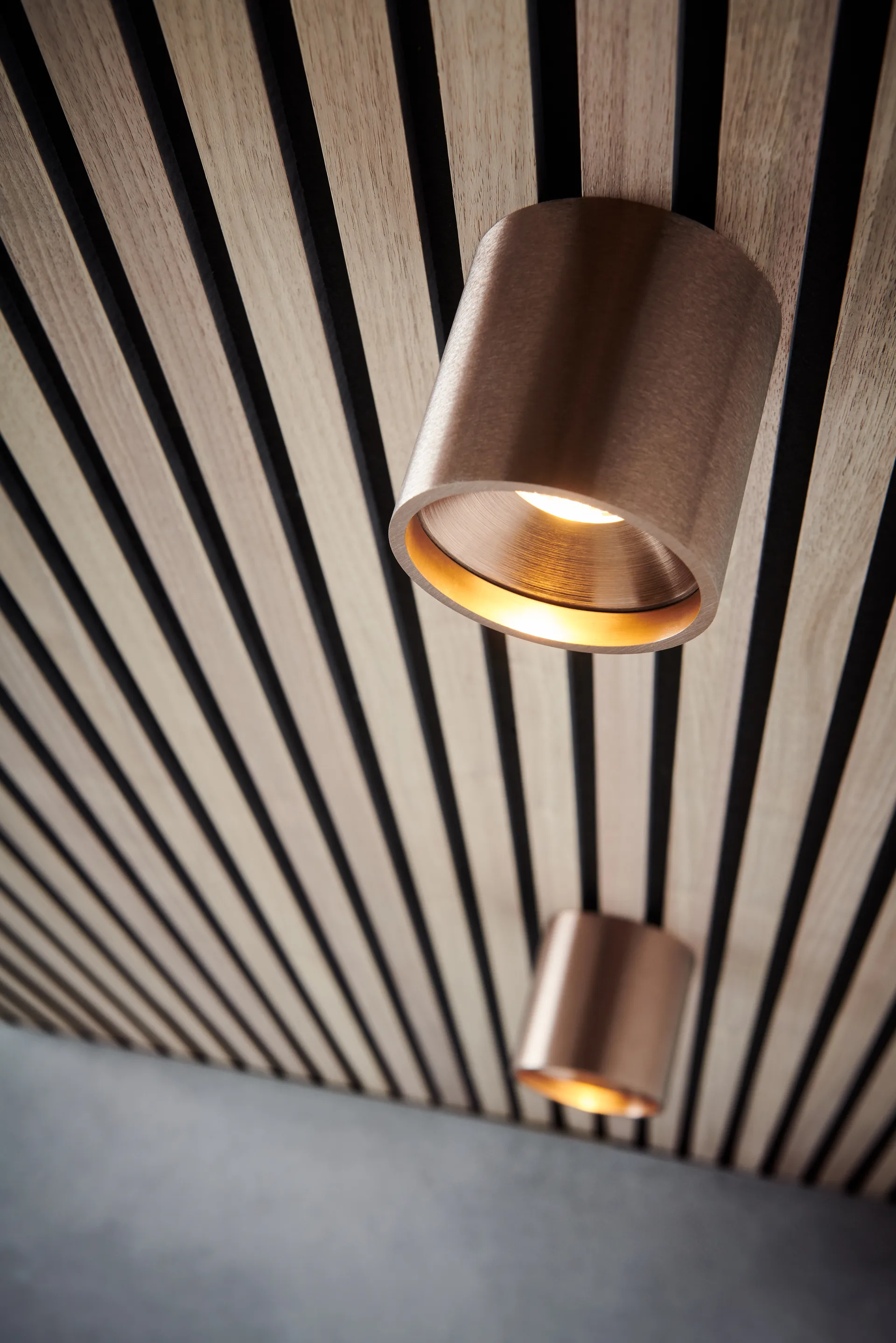 솔로 라운드 2 스포트라이트, Rose gold Light-Point | 라이트-포인트