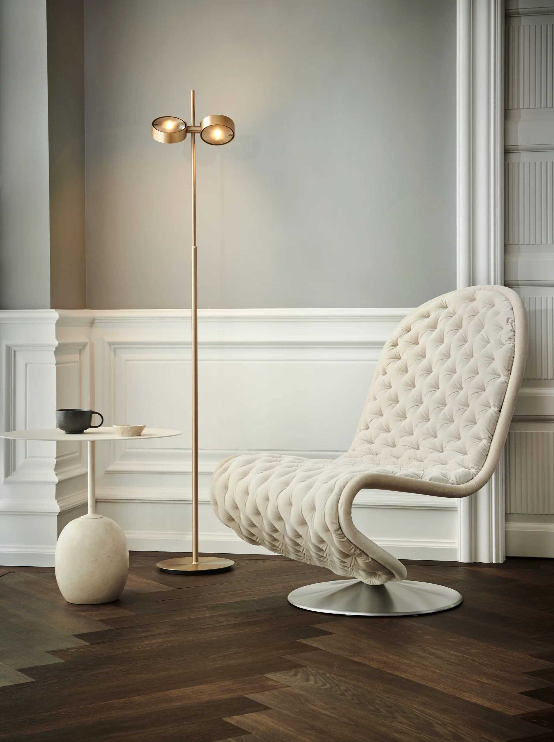 오빗 플로어 조명, Brass Light-Point | 라이트-포인트