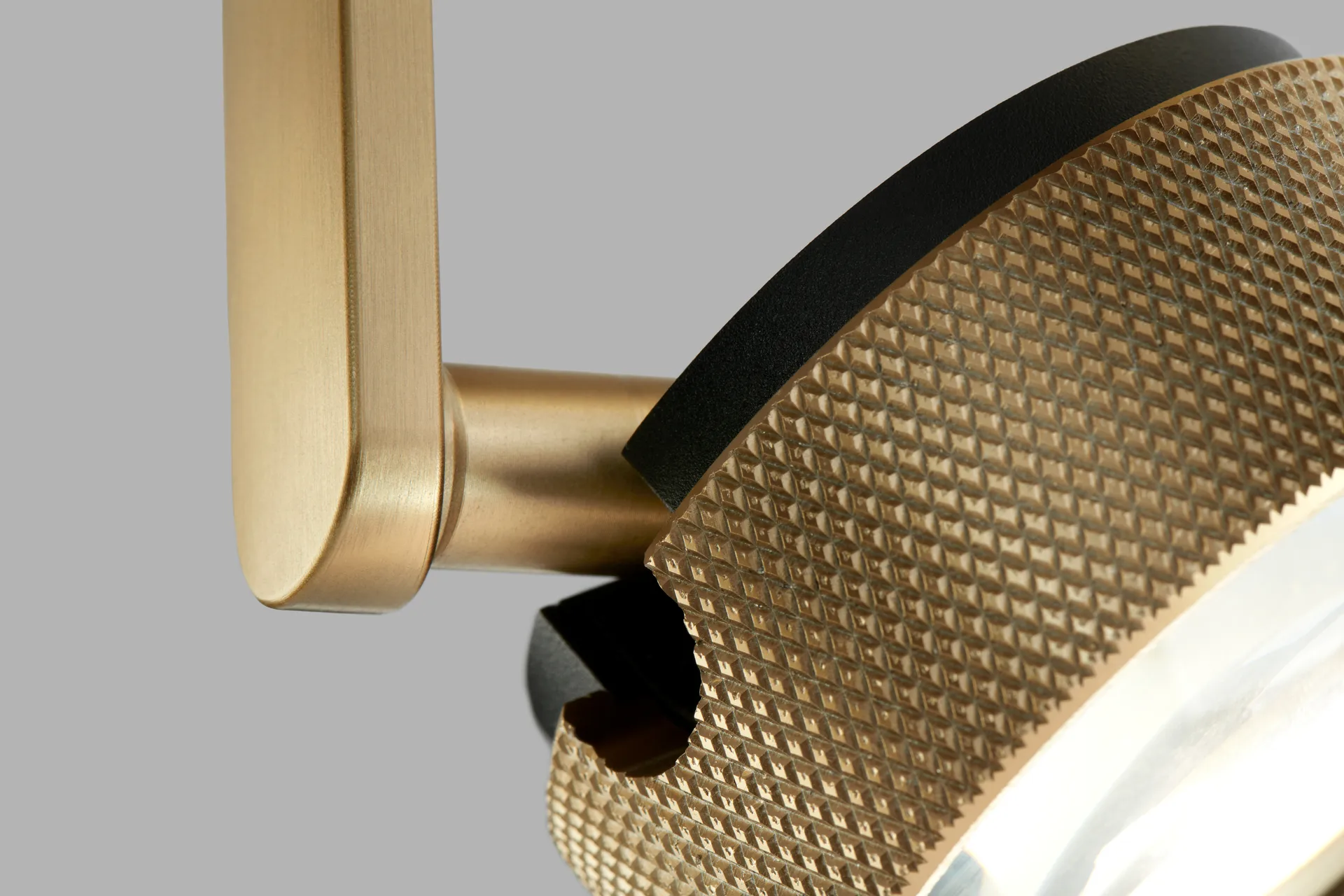 코스모 C1 천장 조명 스위치 튠, Brass Light-Point | 라이트-포인트