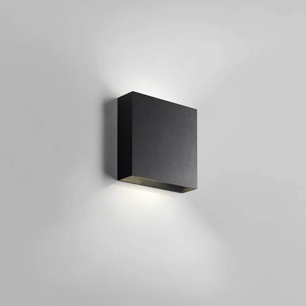 컴팩트 W1 업다운 벽 조명, Black, 2700 kelvin Light-Point | 라이트-포인트