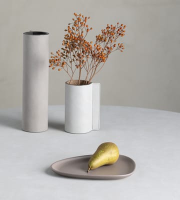커브 스톤웨어 스몰 접시 19x22 cm - Warm Grey - LIND DNA | 린드 DNA