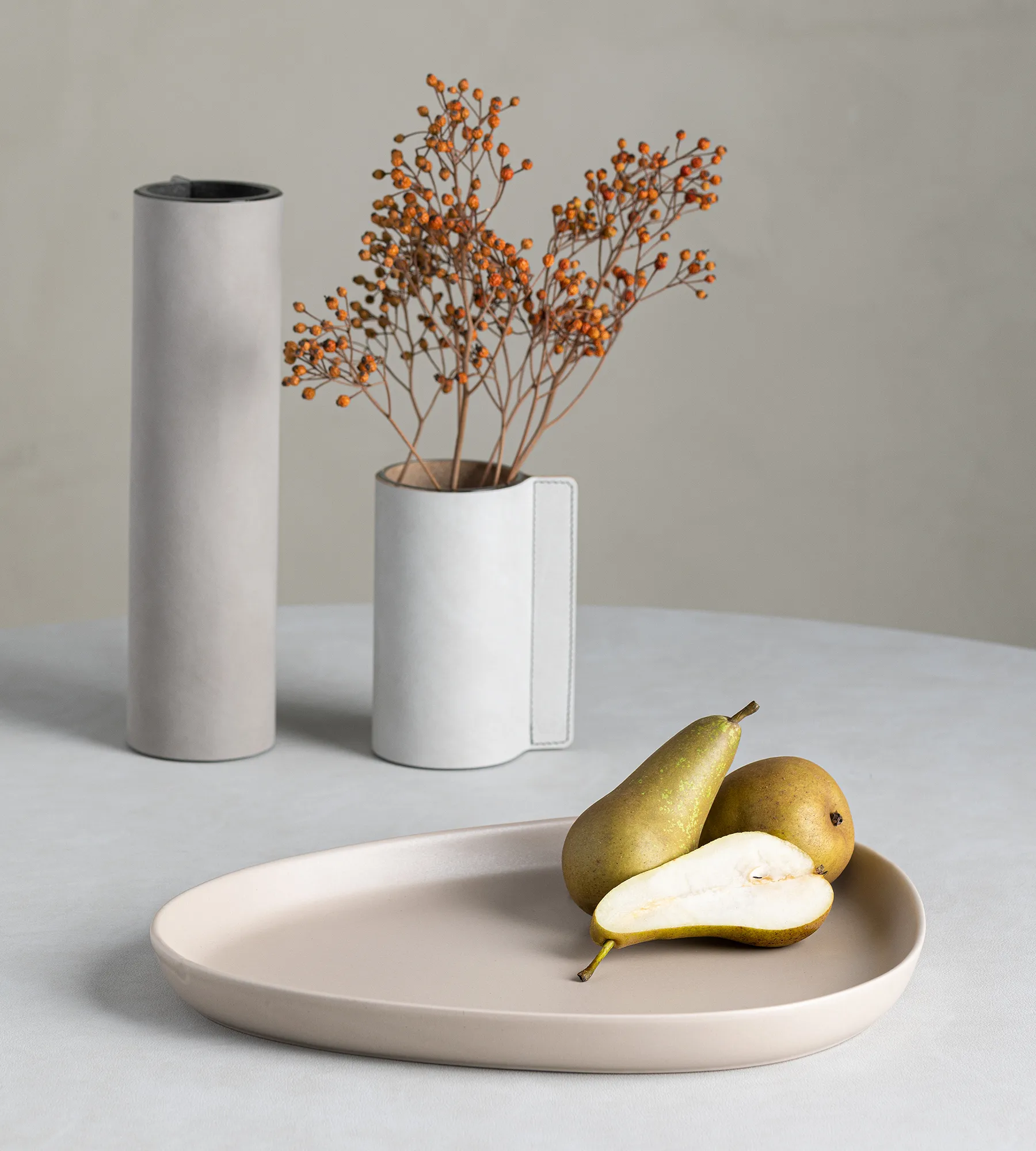 커브 스톤웨어 서빙소서 30x35 cm, Sand LIND DNA | 린드 DNA