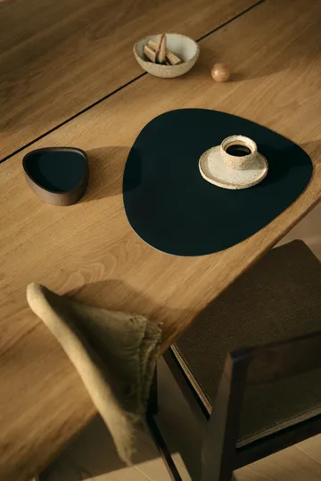 누포 곡선형 코스터 - Black ink - LIND DNA | 린드 DNA