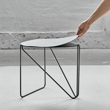 커브 카멜레온 Hippo 사이드 테이블 - black-anthracite - LIND DNA | 린드 DNA