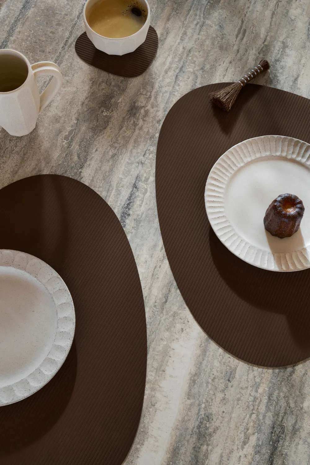 코듀로이 곡선형 테이블매트 L, Hazel LIND DNA | 린드 DNA