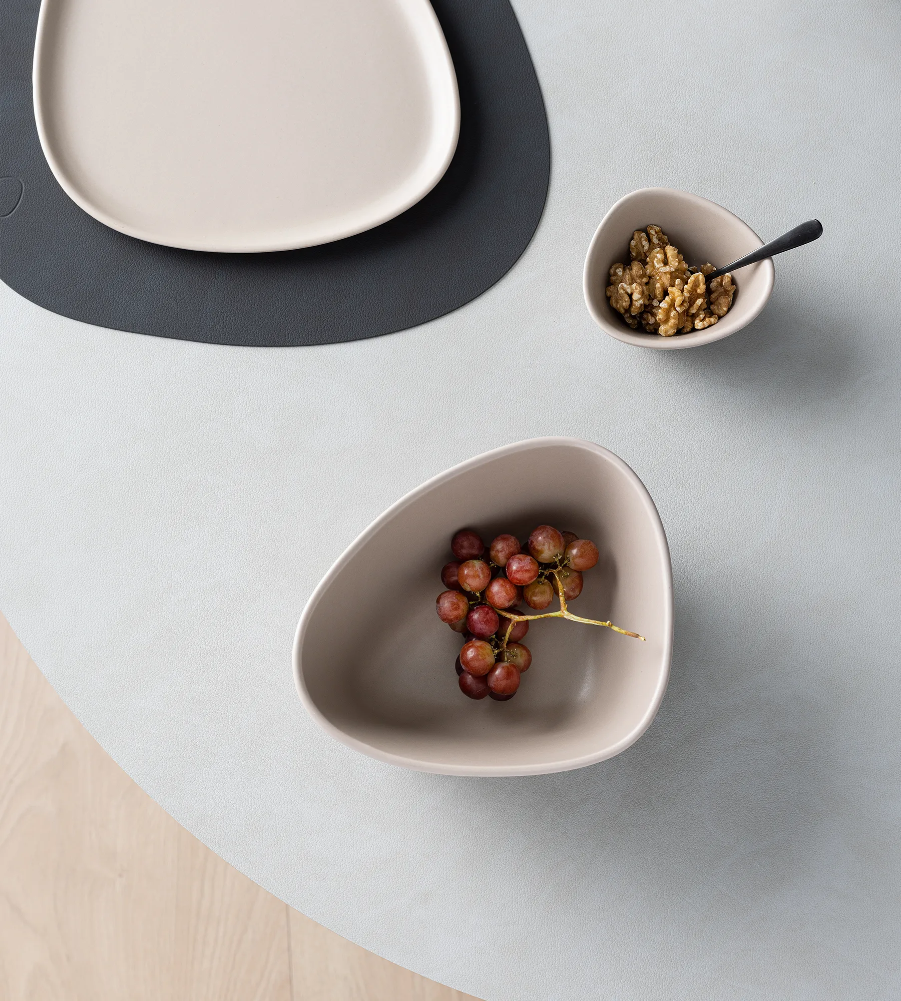 커브 보울 M 20x22 cm, Sand LIND DNA | 린드 DNA