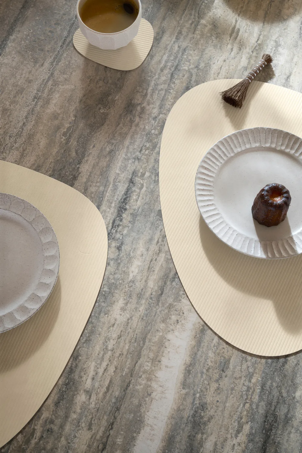 코듀로이 곡선형 코스터, Vanilla LIND DNA | 린드 DNA