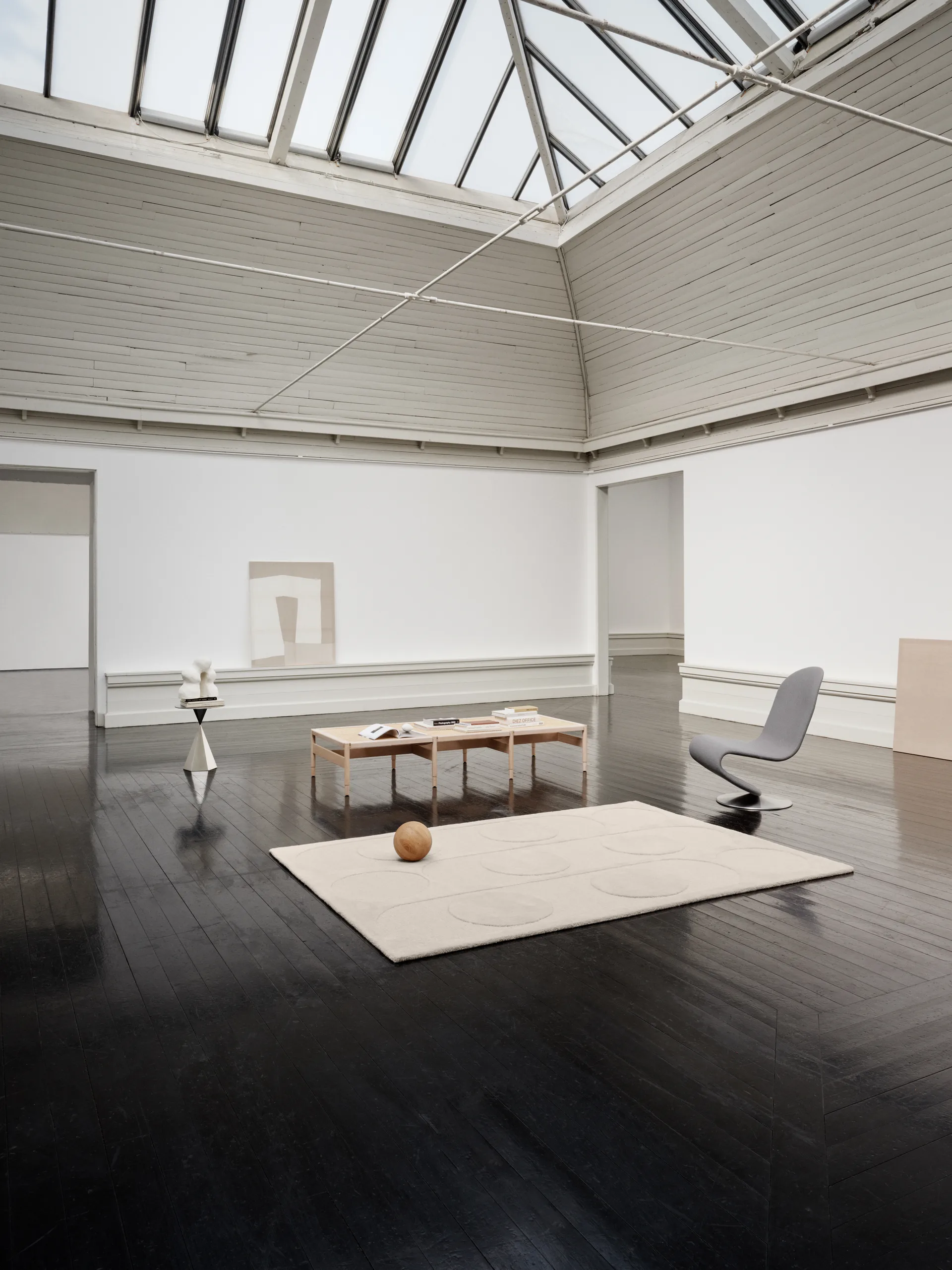 Orb Alliance 울 카페트, Chalk. 140x200 cm Linie Design | 리니디자인