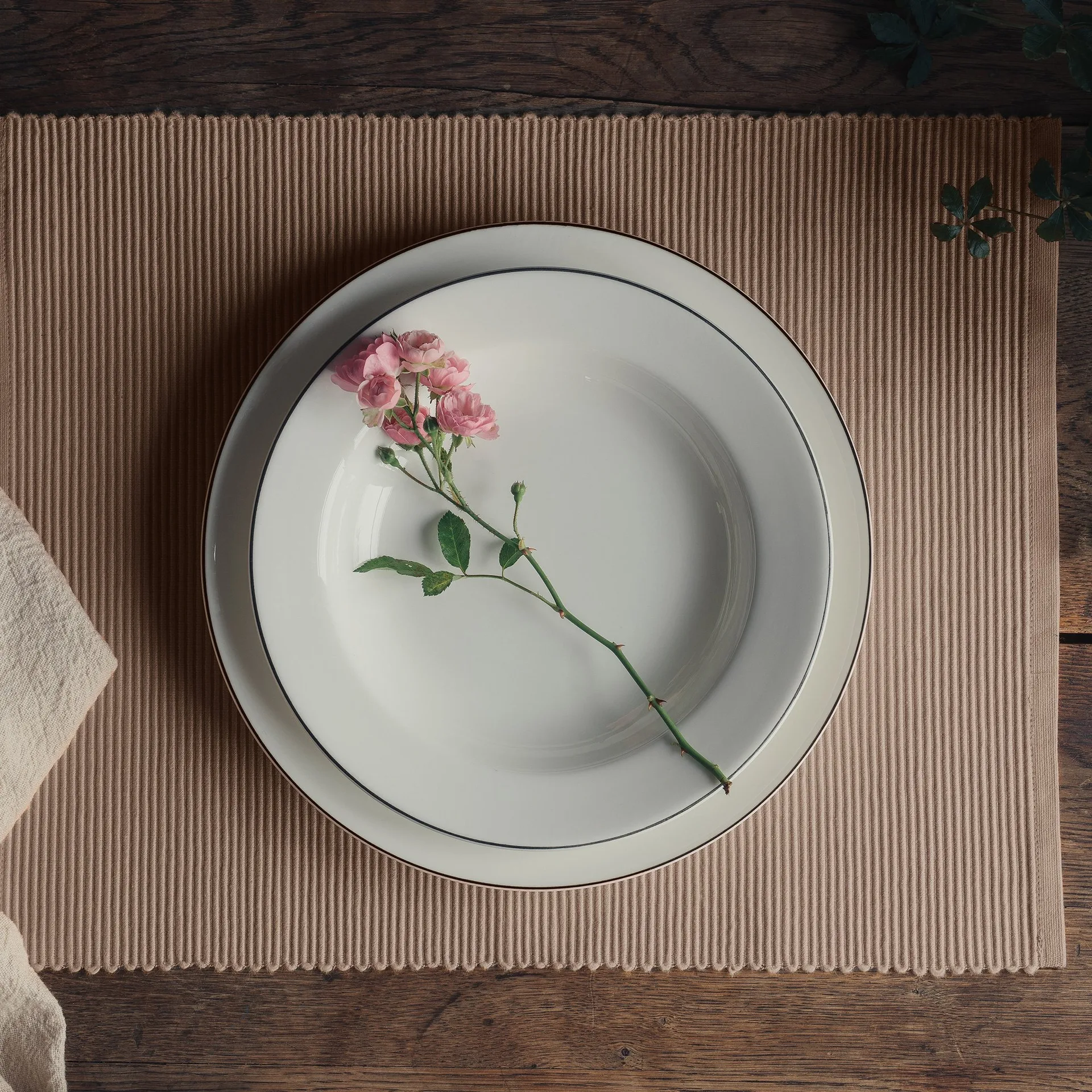 우니 테이블매트 35x46 cm 2개 세트, Mole brown Linum | 리눔