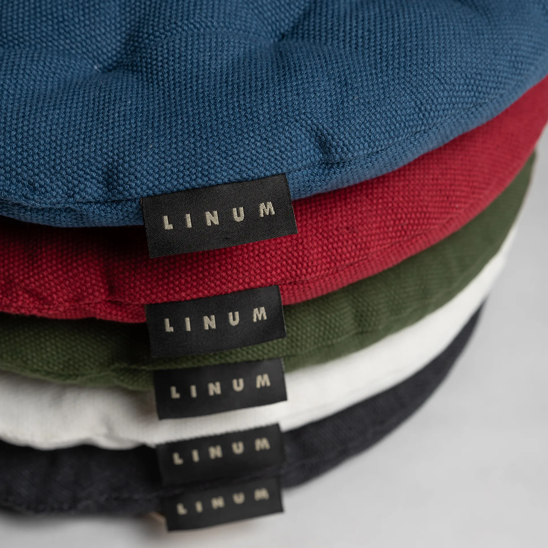 페퍼 의자 패드 Ø37 cm, Black blended Linum | 리눔