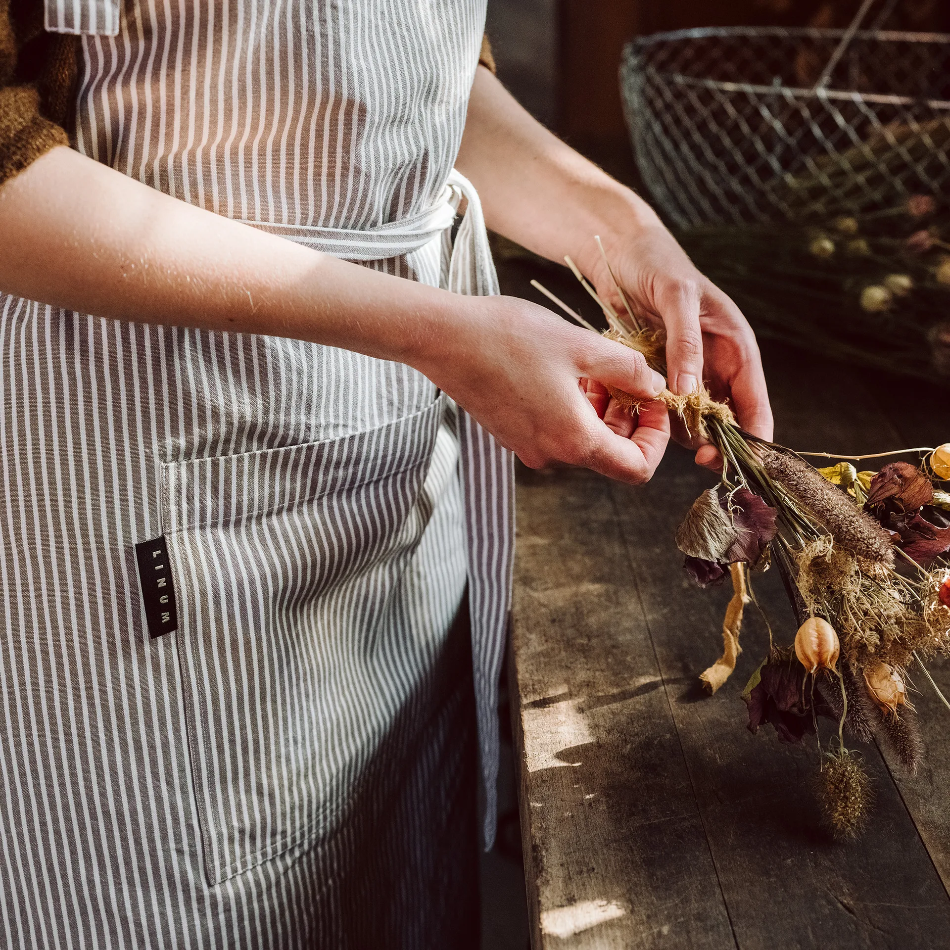 엠마 앞치마, Mole brown Linum | 리눔