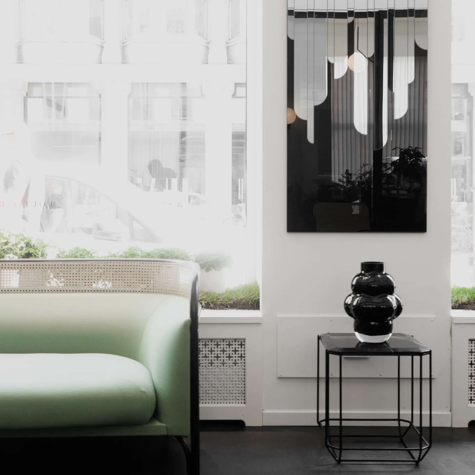 벌룬 화병 32 cm, Black Louise Roe | 루이제 로이