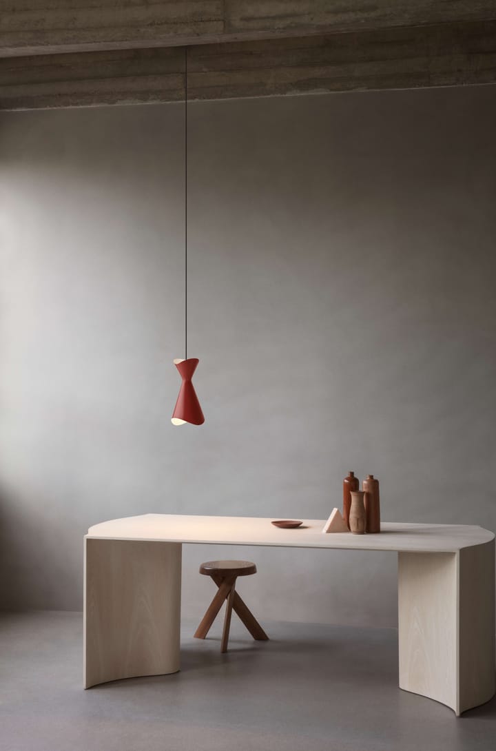Ninotchka 125 펜던트, Red LYFA