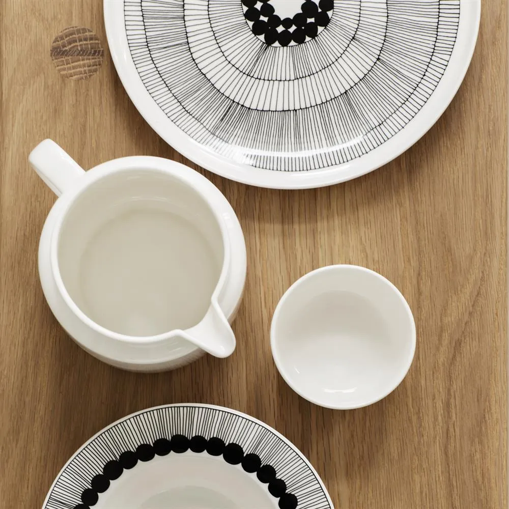 시르토라푸타르하 접시 Ø 25 cm 6팩 black-white Marimekko