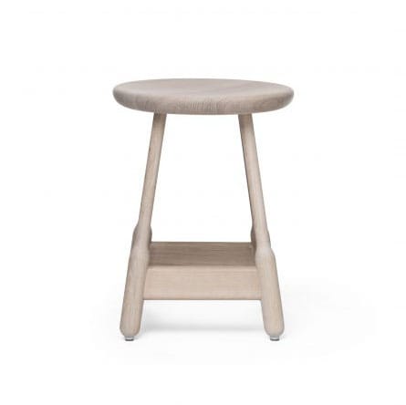 알버트 바스툴 50 cm, White-oiled oak Massproductions | 매스프로덕션스