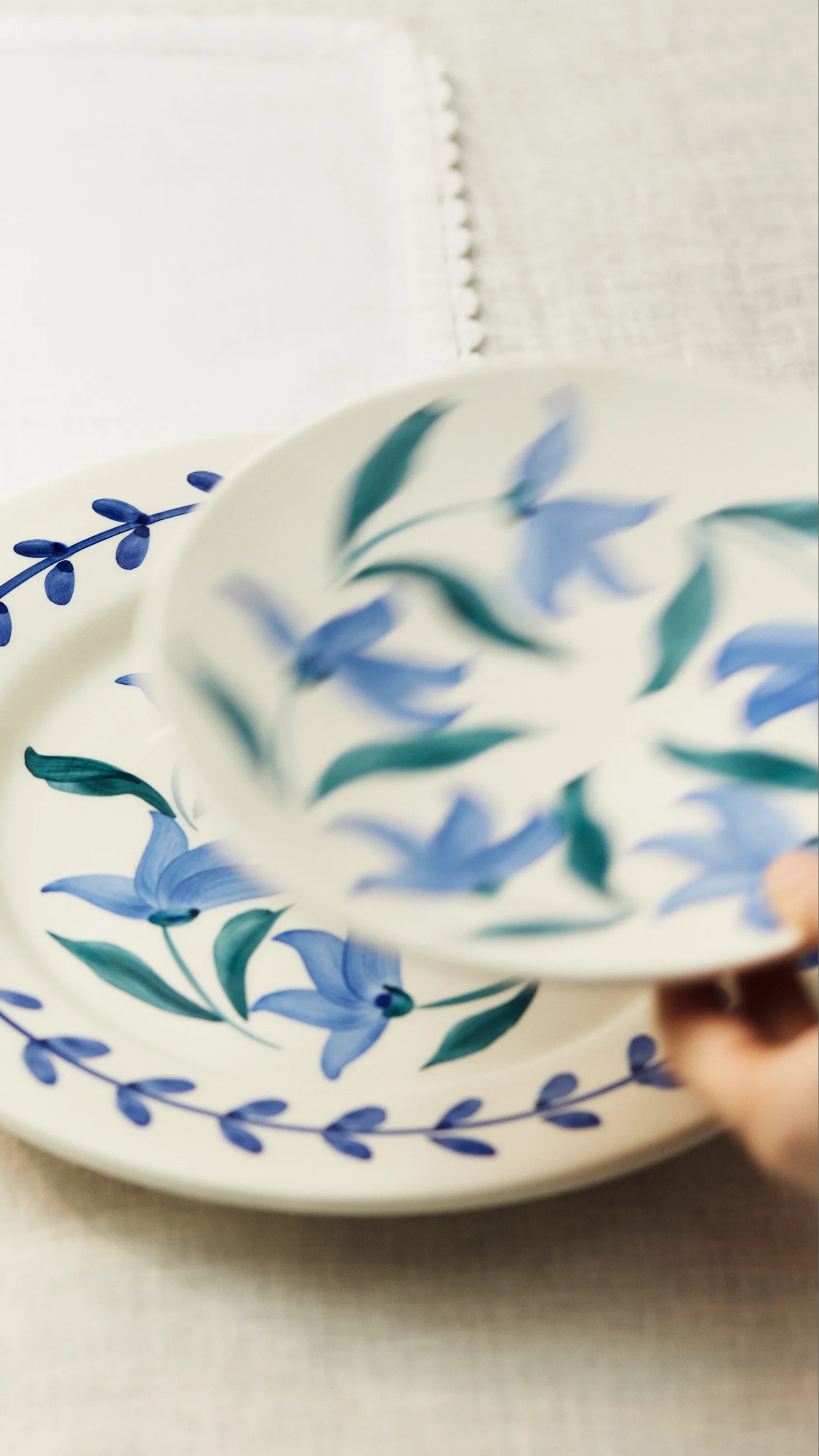 플라워 블로섬 플레이트 Ø20 cm, White Mateus | 마테우스