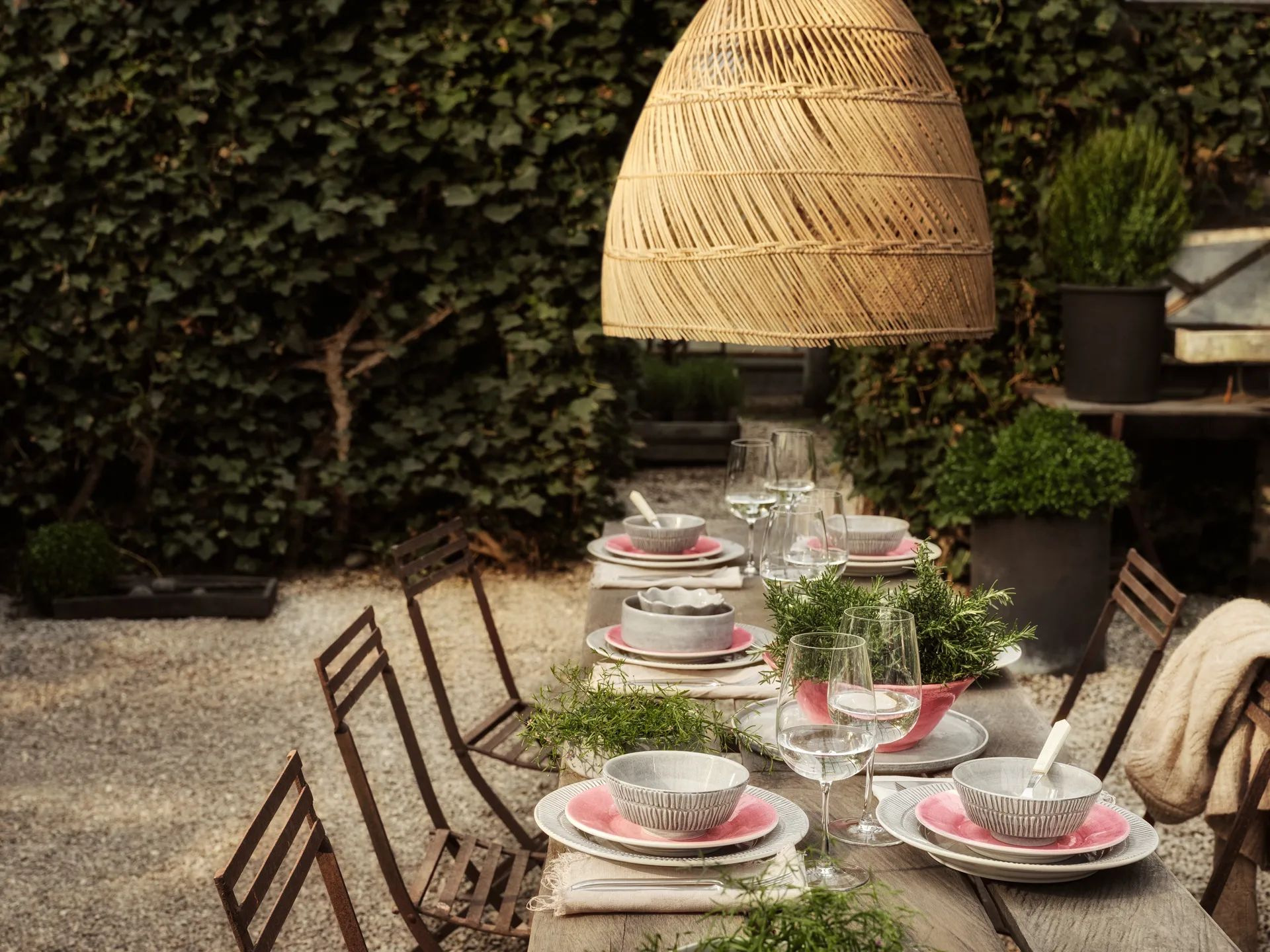 베이직 접시 21 cm, Pink Mateus | 마테우스