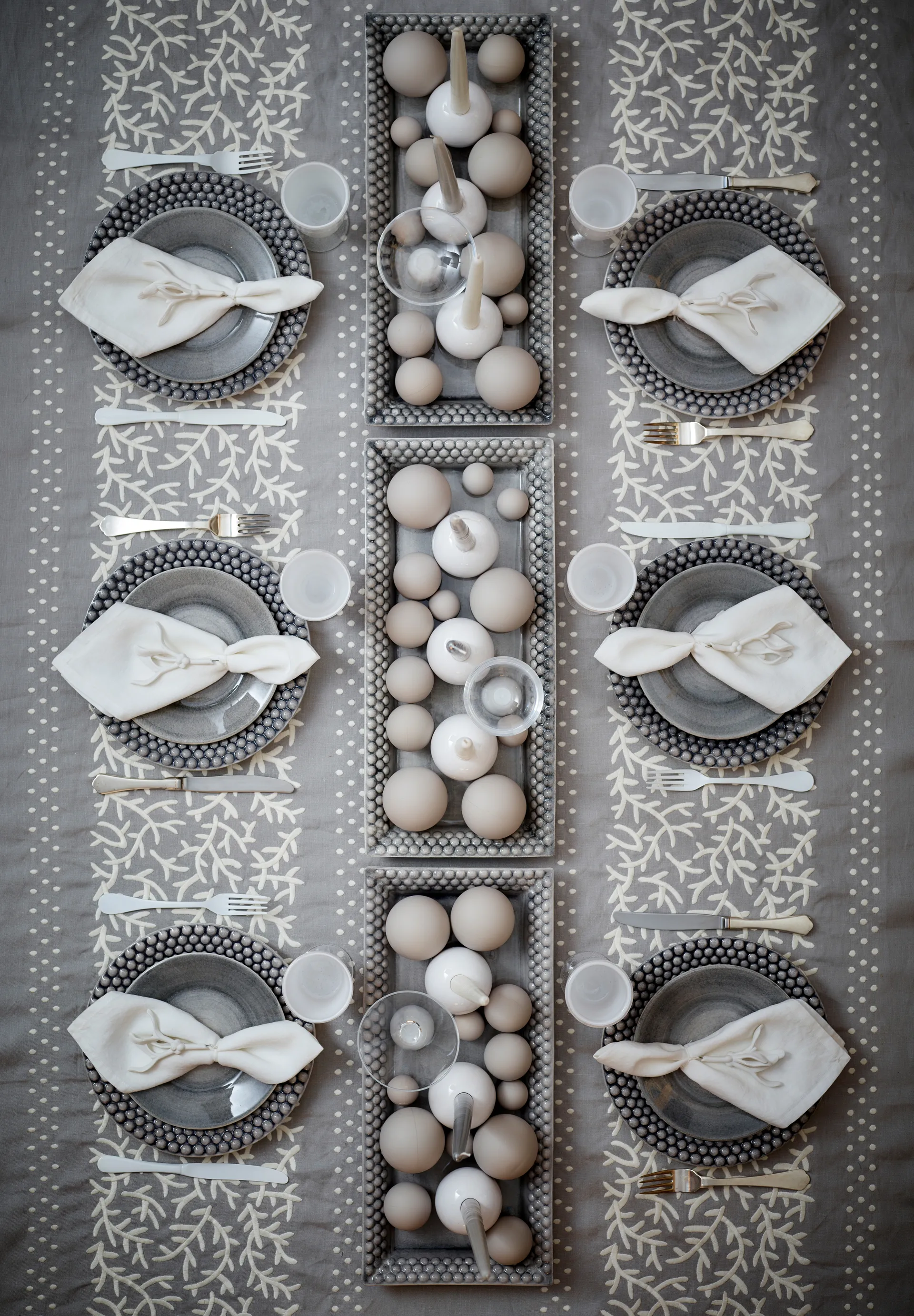 버블즈 접시 28 cm, Grey Mateus | 마테우스